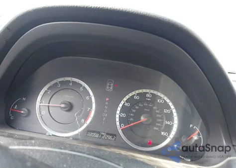 2010 Honda Accord 2.4 Ex-L из США, поврежденный, VIN 1HGCP2F86AA141167